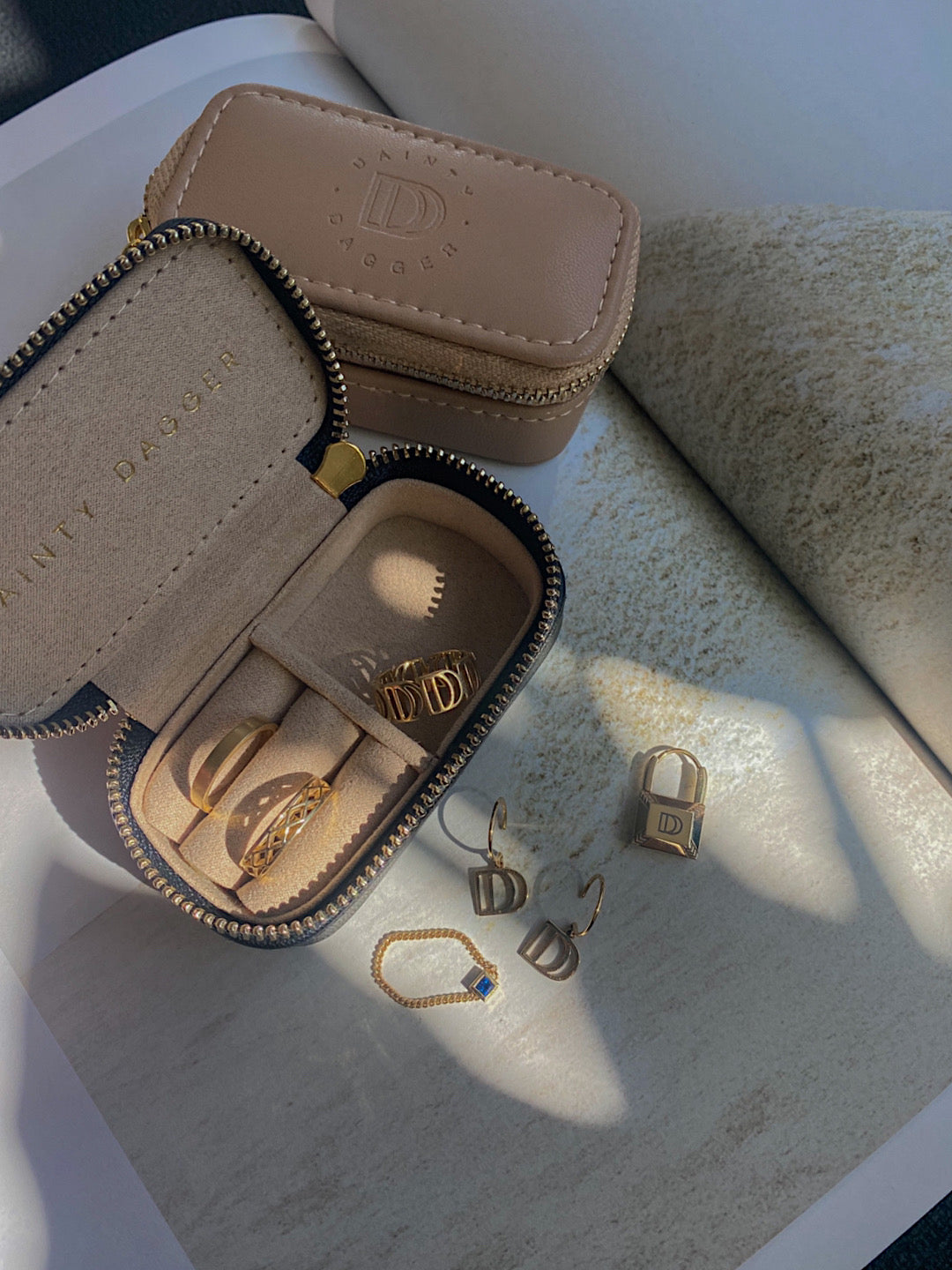 The Dainty Sapphire Chain Ring